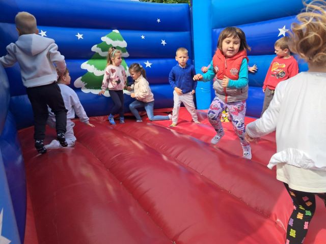 bratki na dmuchancach