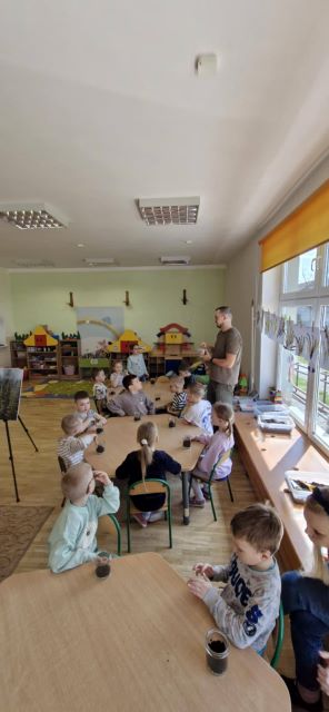 niezapominajki laka w szkle