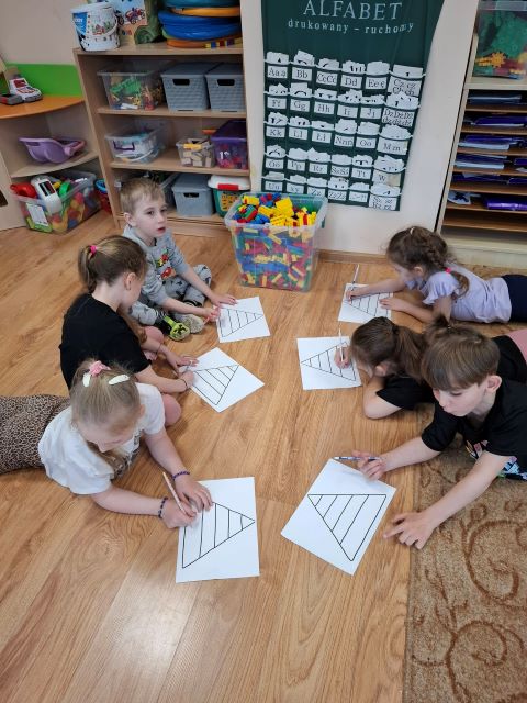 sloneczniki tworza piramide zywnosci