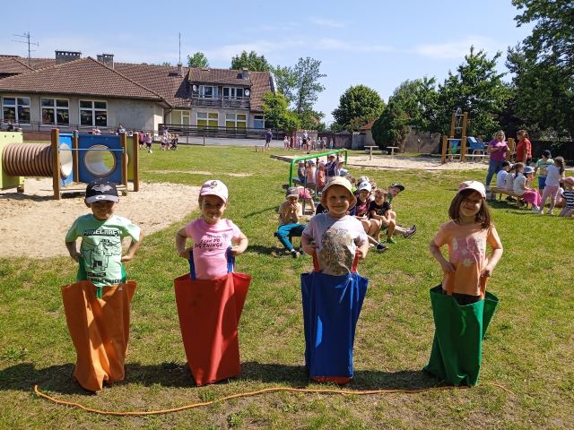 tulipanki w workach spartakiada